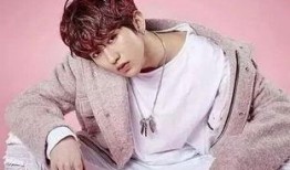 娱乐吃瓜酱男生关系,揭秘娱乐吃瓜酱男生间的神秘关系