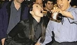 娱乐圈爆料酒,揭秘明星背后的真实故事