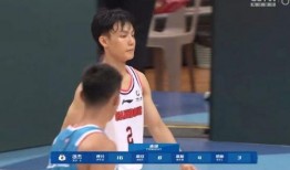 女球迷爆料徐杰视频在线观看,瞬间引爆篮球迷热情！
