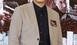 马国明爆料道歉视频播放,网友热议其诚意与影响