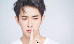 卓伟 最新爆料于朦胧,于朦胧疑涉感情风波，真相究竟如何？